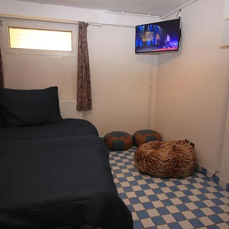 Semesterbostad Conifer Idyllicprague *