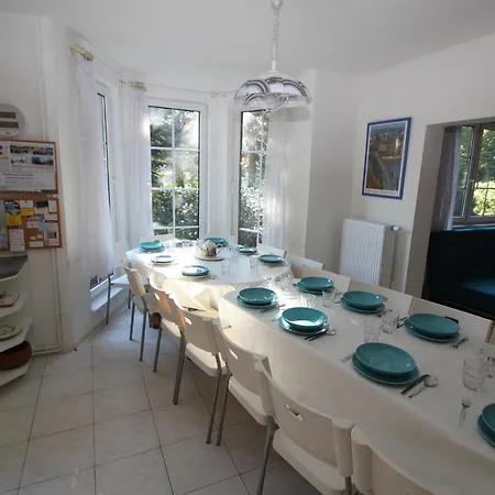 Semesterbostad Conifer Idyllicprague