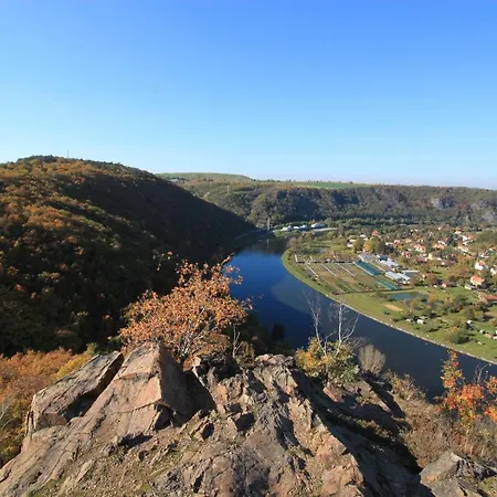 Conifer Idyllicprague Semesterbostad