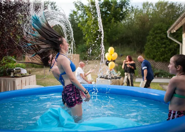 Vakantiehuis Conifer Idyllicprague *