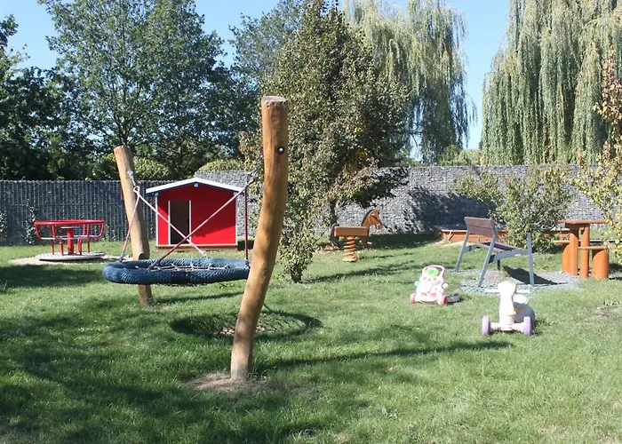 Conifer Idyllicprague Vakantiehuis *